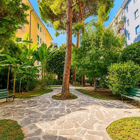 Apartment Xenia - 2 In Via Costaguta 84